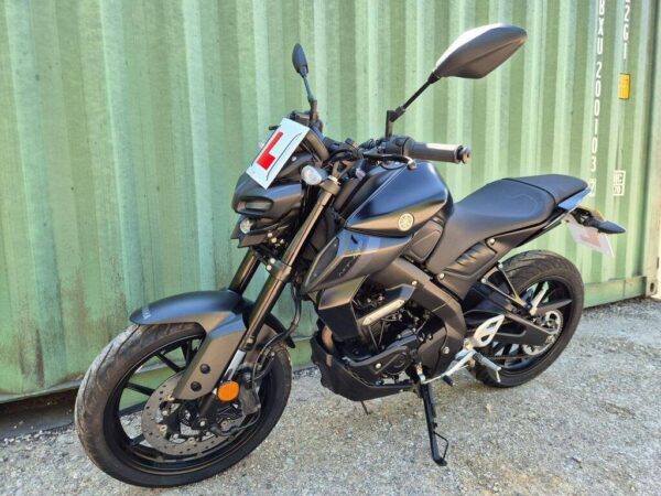 2025 Yamaha MT-125